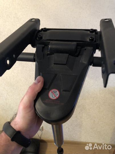 Кресло на запчасти: мултиблок, крестовина, ролики