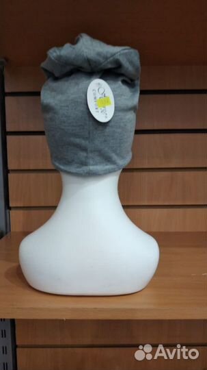 Шапка бини женская, со стразами