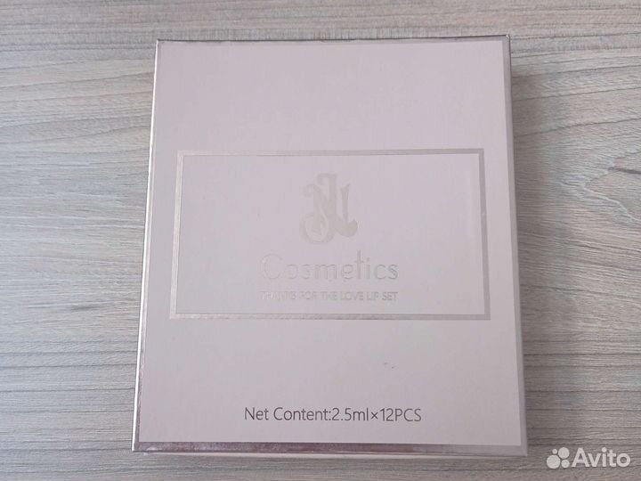 Cosmetics Блеск для губ