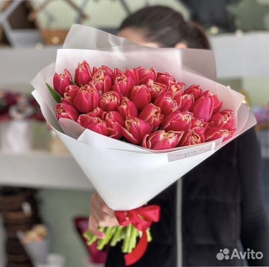 Тюльпаны цветы