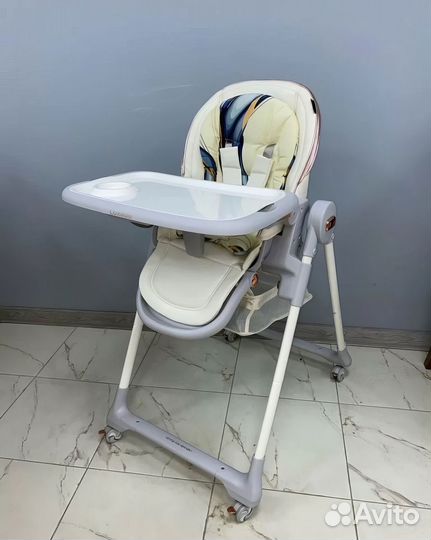 Новый стульчик для кормления детей
