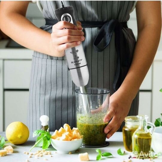 Блендер,измельчитель Scarlett 3 в 1 новый