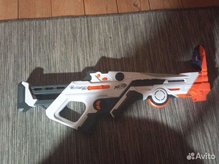Бластер nerf lacer ops pro