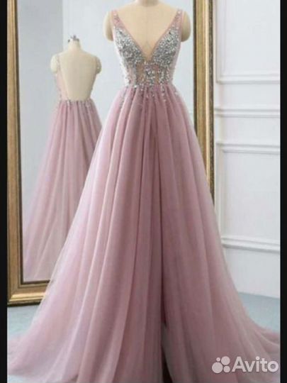 Вечернее платье
