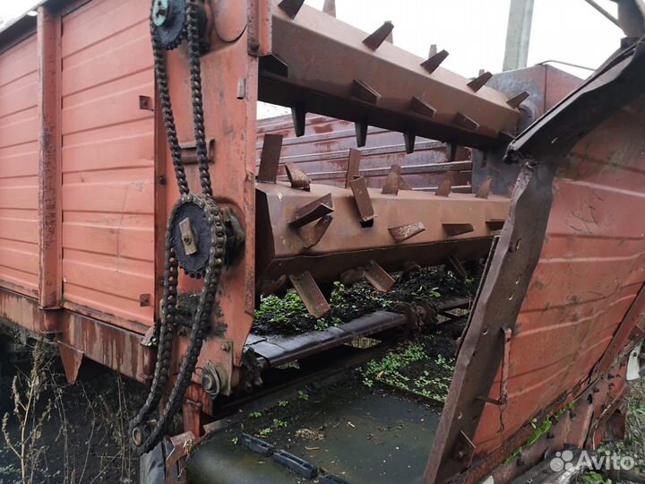 Кормораздатчик Егорьевская Сельхозтехника КТ-10, 2012