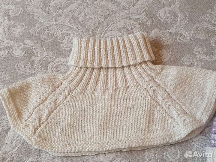 Шапка, манишка для девочки