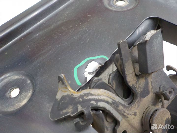 Панель передняя (телевизор) LADA X-Ray 2016