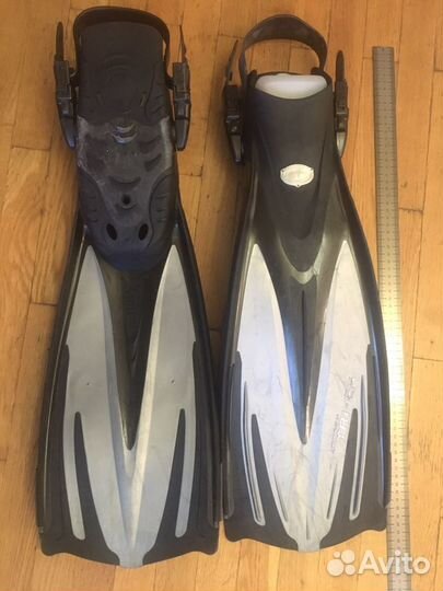 Ласты, гидрошлем, перчатки, боты