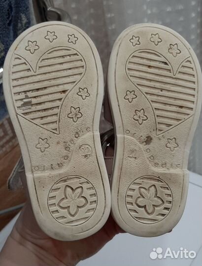 Сандалии для девочки