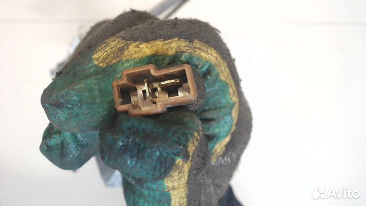 Стеклоподъемник электрический Mitsubishi Outlander