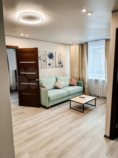 2-к. квартира, 42,8 м², 1/5 эт.