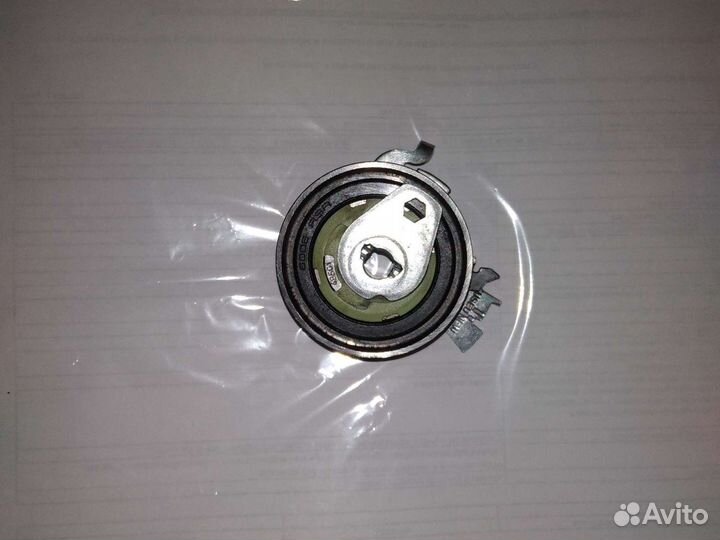 Ролик натяжной грм на opel vektra b