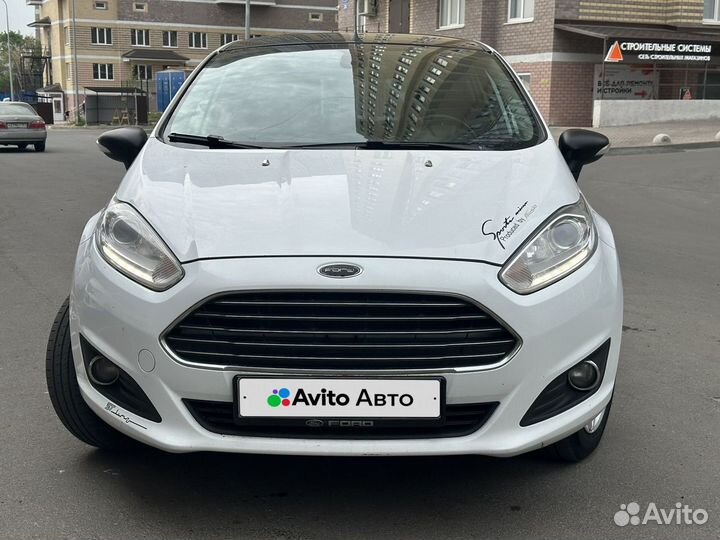 Ford Fiesta 1.6 AMT, 2015, 134 000 км