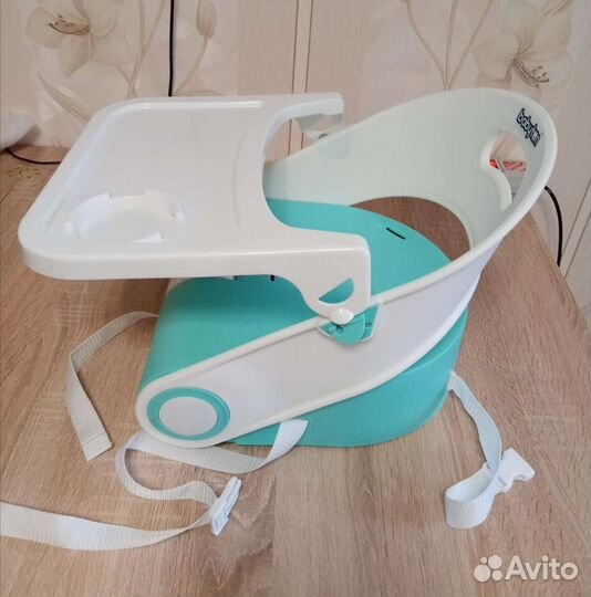 Скдадной стульчик ддя кормления бустер
