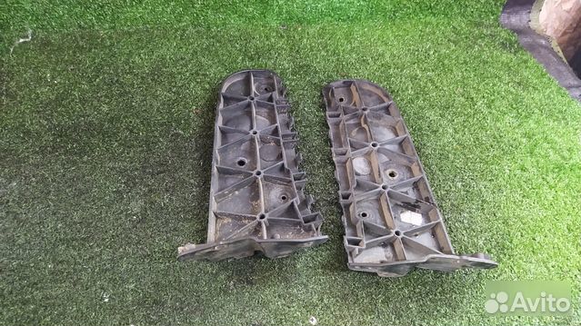 Крепеж бампера пара задний Audi A4 B6 ASN - 3.0