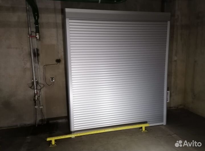 Роллетные шкафы в паркинг/ Шкаф для паркинга