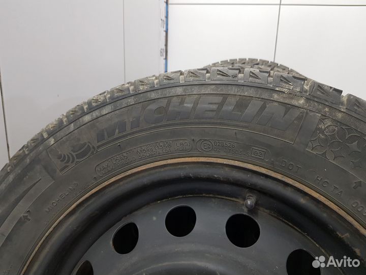 Комплект зимних колес 195/65 R15