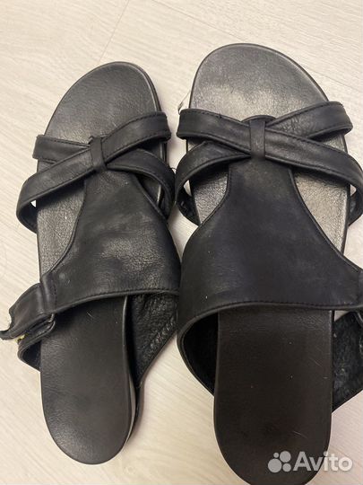 Шлепки женские из натур.кожи р.40