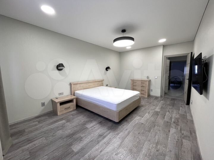 2-к. квартира, 70 м², 8/9 эт.