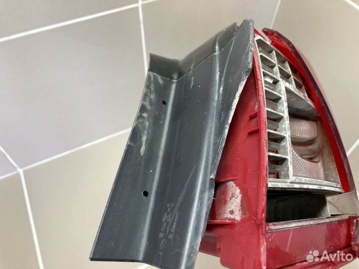 Фонарь правый