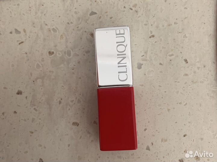 Помада для губ красная clinique