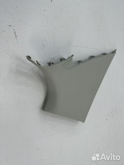 Skoda Octavia A7 Обшивка задней левой стойки