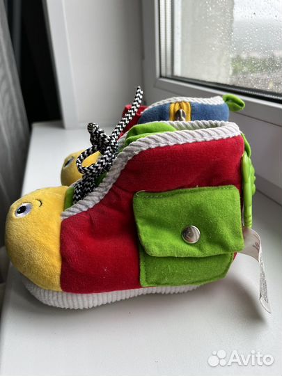 Развивающая игрушка Ботинки K's Kids