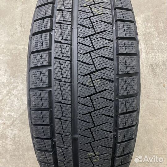 Formula Ice FR 245/45 R18 100H