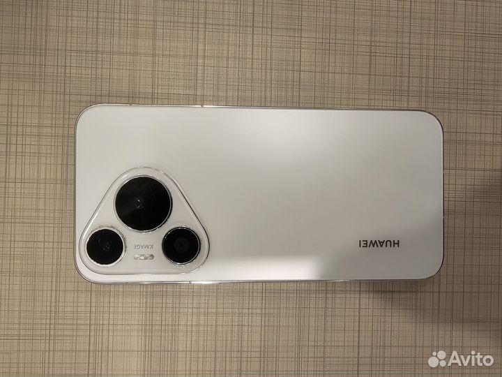 HUAWEI Pura 70, 12/256 ГБ