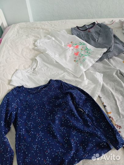 Одежда для девочки пакетом 128-134-140