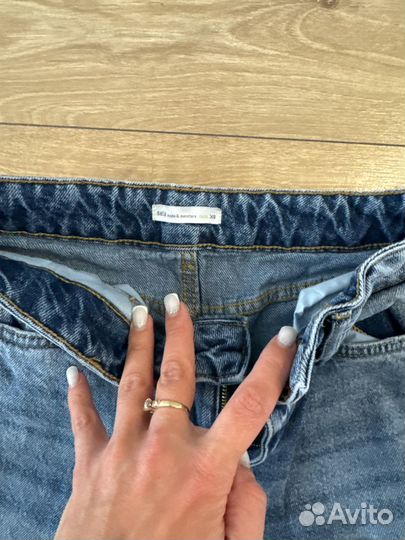 Джинсы s