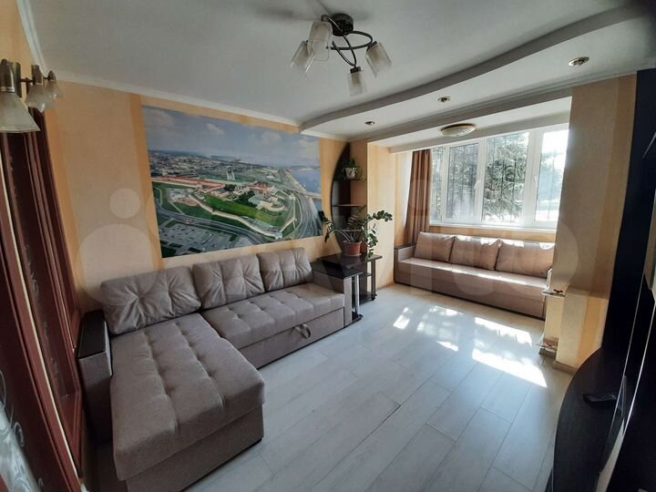 2-к. квартира, 44 м², 1/14 эт.