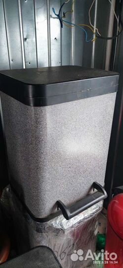 Ведро мусорное с 2мя отсеками