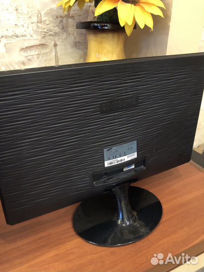 Монитор самсунг