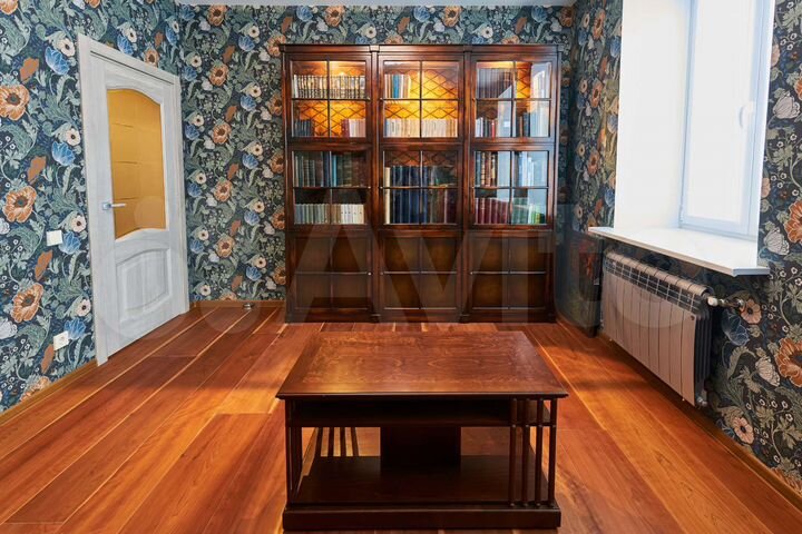 1-к. квартира, 43 м², 1/2 эт.