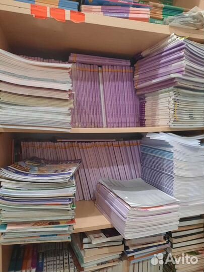 Учебники атласы тетради