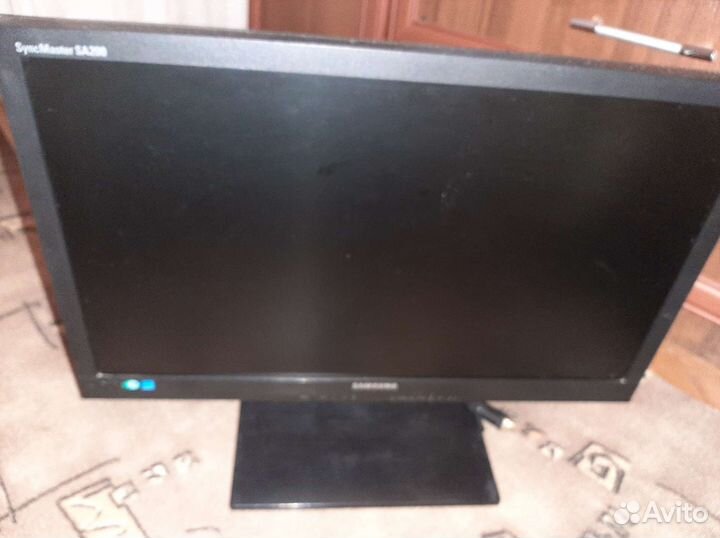 Монитор Samsung 22 дюйма