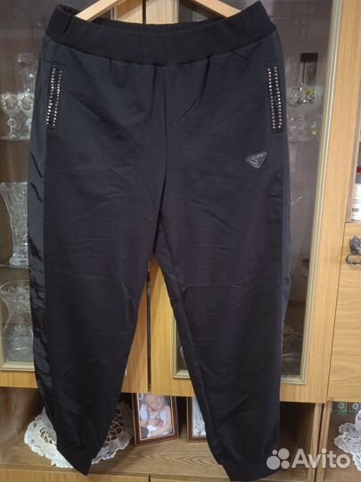 Спортивный костюм женский новый