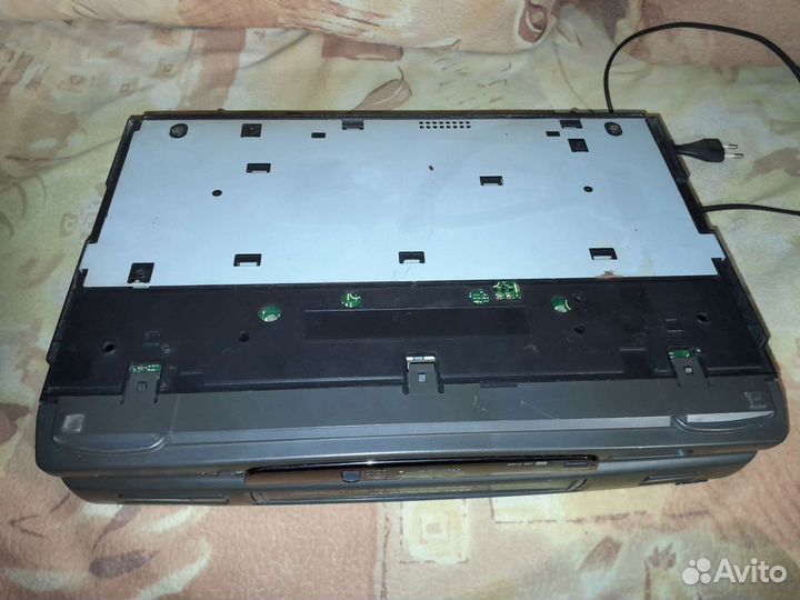 Видеоплеер JVC HR-P125EE