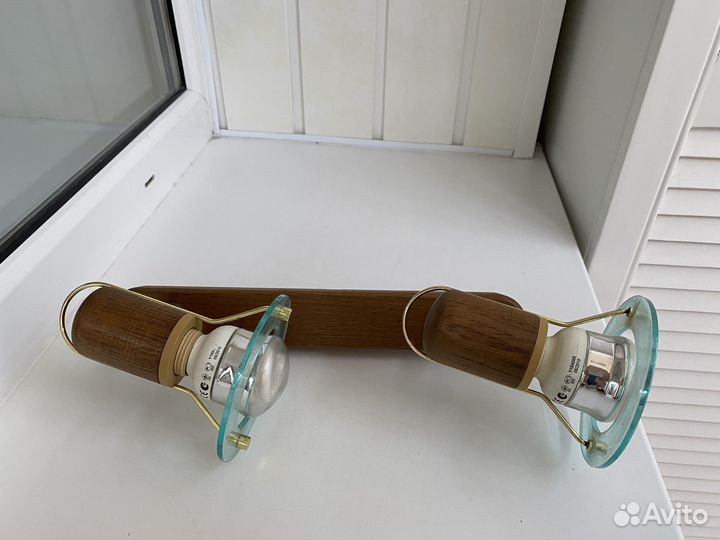 Настенный светильник бра