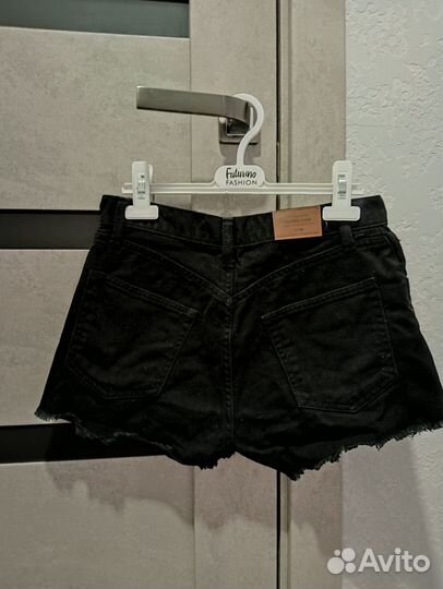 Джинсовые шорты на девочку, девушку