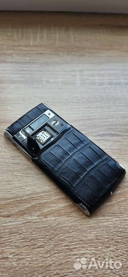 Vertu signature touch