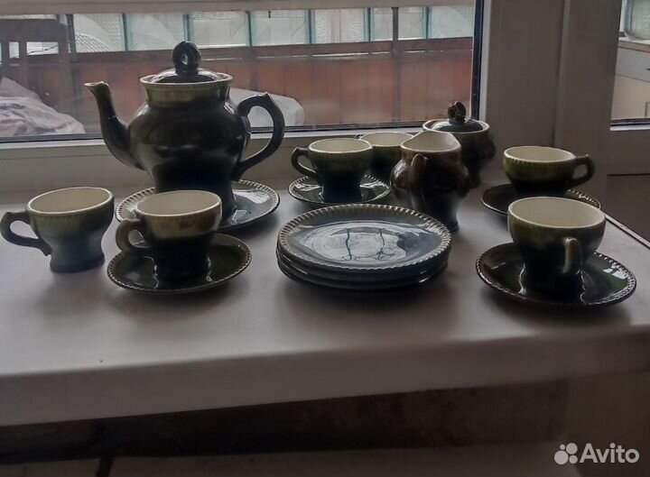 Сервис кофейный много предметов
