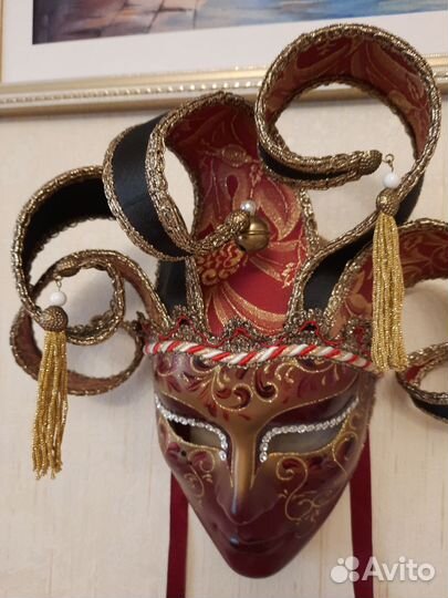 Венецианская маска