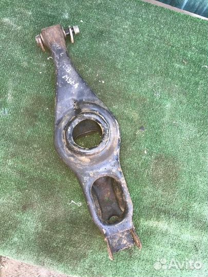 Рычаг подвески задний Mitsubishi Pajero 4 V97W