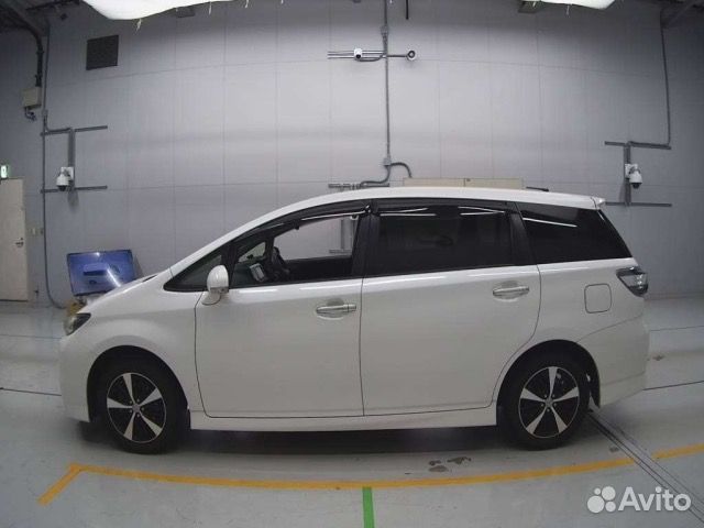 Toyota Wish 1.8 CVT, 2017, 90 000 км