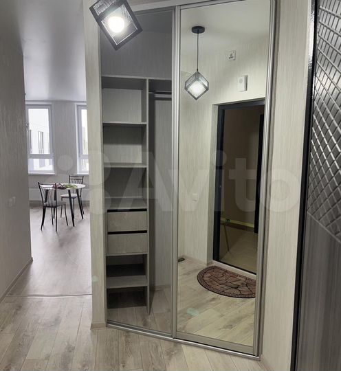 1-к. квартира, 34 м², 8/8 эт.