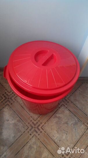 Емкость-контейнер для белья