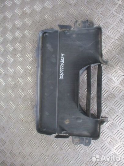 Крышка корпуса отопителя Mercedes-Benz A9408360058