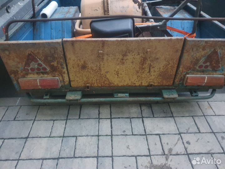 Прицеп легковой